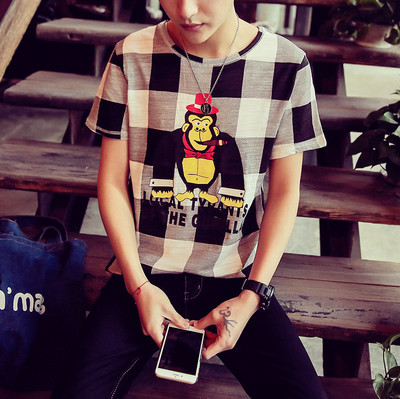 Карирана мъжка тениска с анимационна апликация