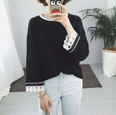 Μεγάλη άθλημα-κομψές κυρίες μπλούζα με κέντημα στα μανίκια