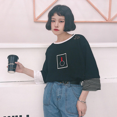 Шармантна дамска тениска с широки ръкави в два цвята 