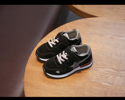 Детски обувки за момче и момиче в три цвята