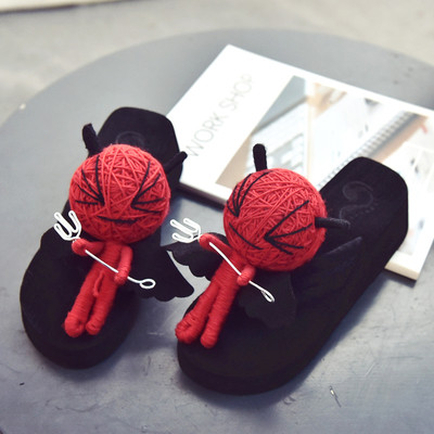 Πολύ ενδιαφέρουσες Γυναικείες παντόφλες