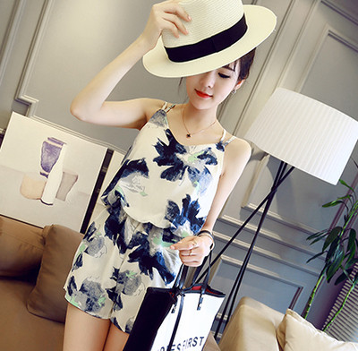 Свеж пролетен дамски къс гащеризон в 2 цвята