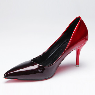 Βραδθνά  παπούτσια στο χρώμα με ψηλά τακούνια