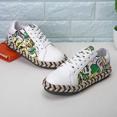 Υπέροχά γυναικεία καθημερινά πάνινα παπούτσια