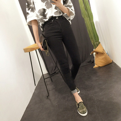 Μοναδικά γυναικεία μαύρα τζιν με υψηλή μέση και πόδι 7/8