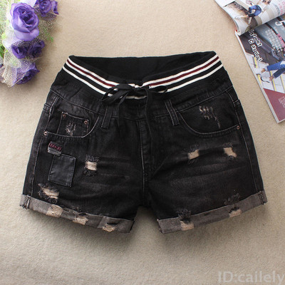 Стилни дамски къси панталони - с ластик, подвити