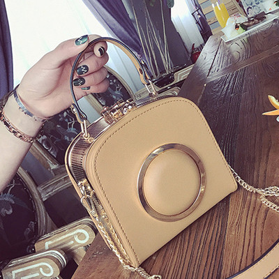 Страхотно мини дамско куфарче с дръжка през рамо в няколко цвята