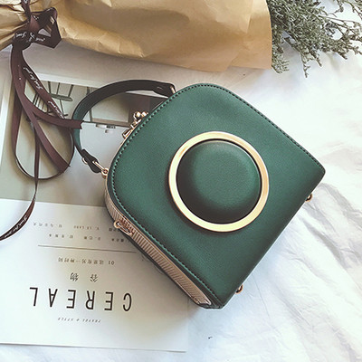 Страхотно мини дамско куфарче с дръжка през рамо в няколко цвята