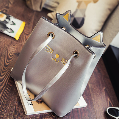 Πολύ όμορφη τσάντα τύπου τσάντα με τα αυτιά της γάτας