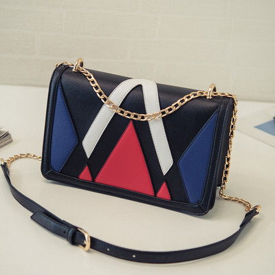 Γυναικεία μίνι τσάντα με ραφές