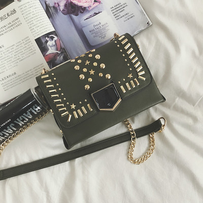 Μικρή γυναικεία τσάντα με μακρύ χερούλι σε τέσσερα χρώματα