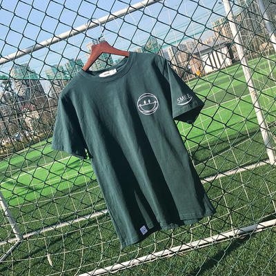 Μεγάλη ανδρών T-shirts σε έξι διαφορετικά χρώματα