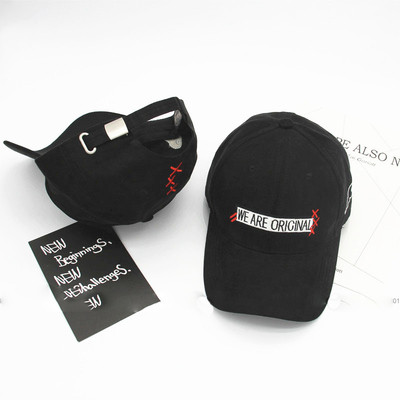 Μεγάλη «unisex» καπέλα των διαφορετικών μοντέλων