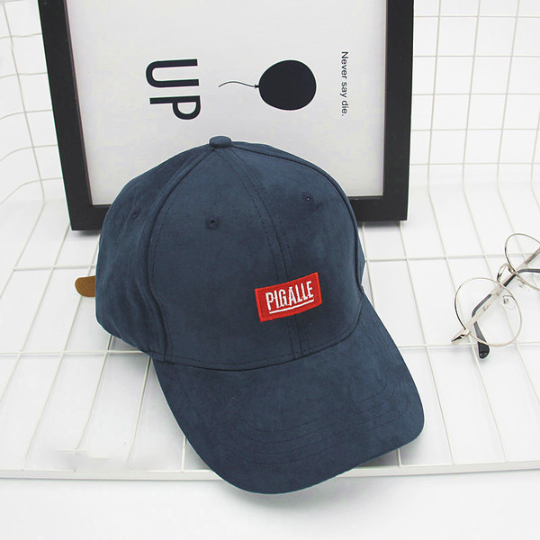 Μεγάλη «unisex» καπέλα των διαφορετικών μοντέλων