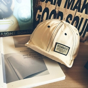 Μεγάλη κυρίες τζιν καπάκι τύπου καπέλο