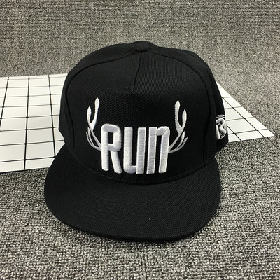 Σύγχρονη pillbox μπέιζμπολ αρκετά νέα μοντέλα