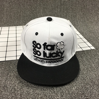 Σύγχρονη pillbox μπέιζμπολ αρκετά νέα μοντέλα