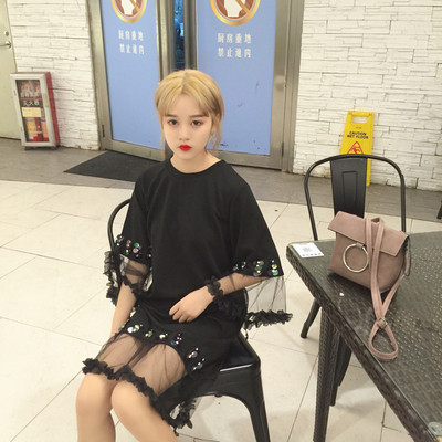 Μεγάλη κυρίες πουκάμισο με πολύ λεπτή δαντέλα