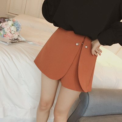 σορτς μεγάλη και πολύ μοντέρνα κομψές κυρίες