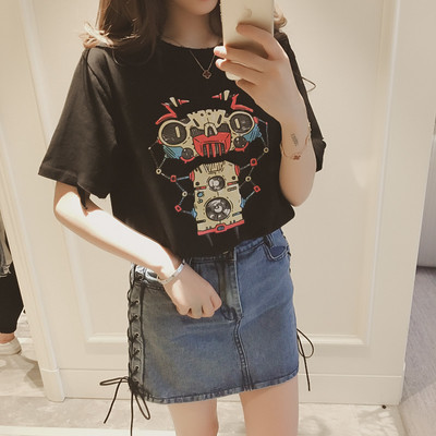 Μπλούζες με κοντό μανίκι και απλικέ μαύρο και άσπρο