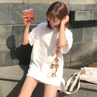 Чудесна дамска блуза с къс ръкав и апликация в два цвята