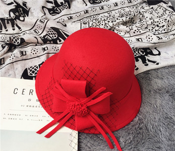 Μεγάλη σφαιριστής κυρία σε πέντε διαφορετικά χρώματα με κορδέλα