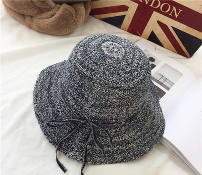 Плетена дамска шапка в най-различни цветове подходяща и за плаж