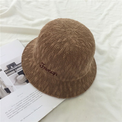 Много красива слънцезащитна дамска шапка в най-различни цветове