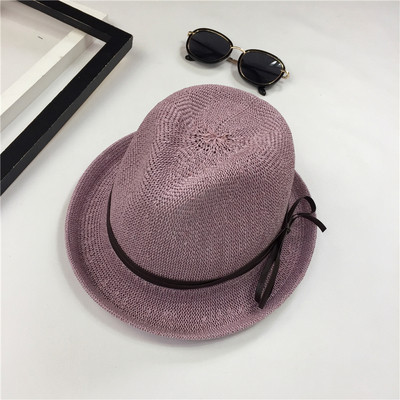 Ежедневна дамска шапчица