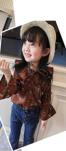 Страхотна детска момичешка шарена риза с връзкички около врата