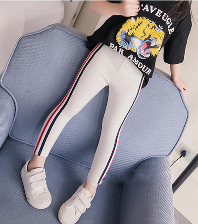 Изчистен ежедневен панталон за момиченце