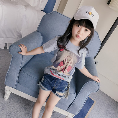 Страхотна тениска с къс ръкав и апликация "Marilyn Monroe'' в четири различни цвята