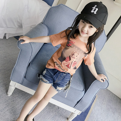 Страхотна тениска с къс ръкав и апликация "Marilyn Monroe'' в четири различни цвята