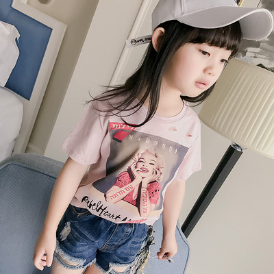 Страхотна тениска с къс ръкав и апликация "Marilyn Monroe'' в четири различни цвята