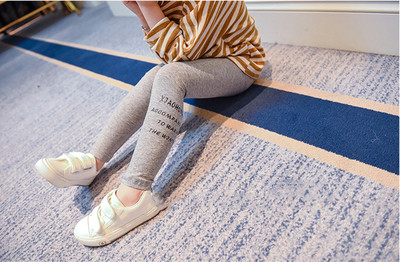 Ежедневно клинче за момиченце в три различни цвята