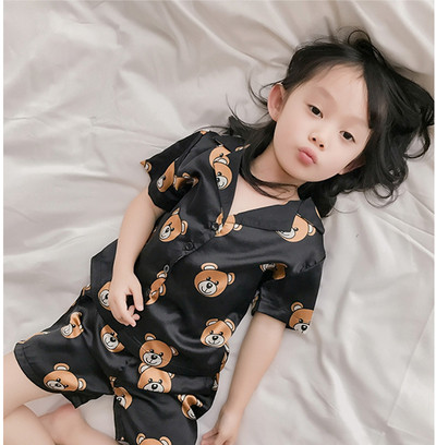 Много красива пижамка за момиченце в два цвята и апликация мечета