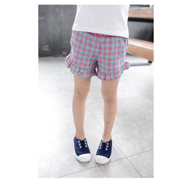 Летни къси раирани панталони за момичета - интересен модел