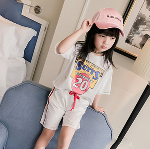 Παιδικό σετ για κορίτσαι σε δύο μέρη σε τρία χρώματα