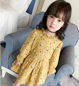 Πολλά φρέσκα παιδιά μακρύ μανίκι φόρεμα σε ροζ και κίτρινο