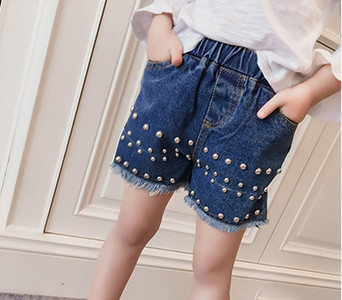 Уникални къси дънкови панталони в два цвята с много красиви перли