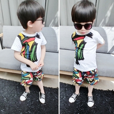 Παιδικό σετ - μπλουζάκι με κοντά μανίκια και σορτς