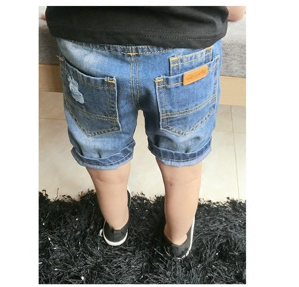 Страхотни момчешки къси дънкови шортички