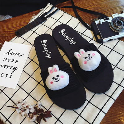 Много интересни дамски чехли с анимационни герои