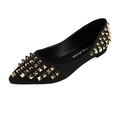 Περιστασιακά γυναικεία παπούτσια με πριτσίνια σε διάφορα χρώματα