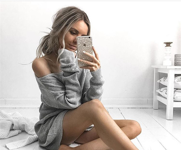 Стилен дамски пуловер с отворено V-образно деколте в три цвята