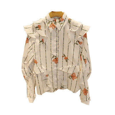 Много свежа дамска риза с дълъг ръкав