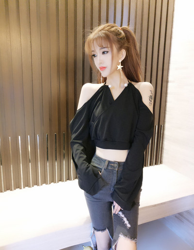 μπλούζα σπουδαίο άθλημα-κομψές κυρίες με μακριά φαρδιά μανίκια και V λαιμόκοψη