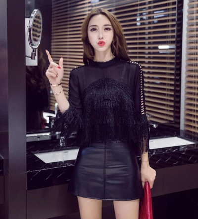 Κυρίες μπλούζα με μεταξωτά μανίκια των κροσσών σε δύο χρώματα