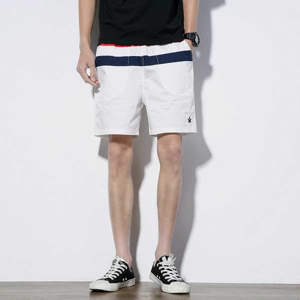 Стилни мъжки шорти, подходящи за плаж и ежедневие