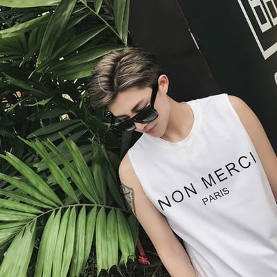 Страхотен мъжки потник в няколко различни цвята-идеален за горещите летни дни